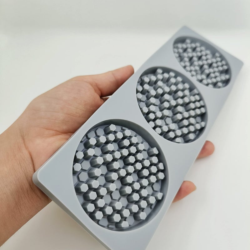 TUKE Honeycomb Silicone Mold 3D Honeycomb Lace Mat Fondant Molds Lace Pad Baking Cake Chocolate Candy Mold for Cupcake Decorating Tools Kitchen… - Image 3